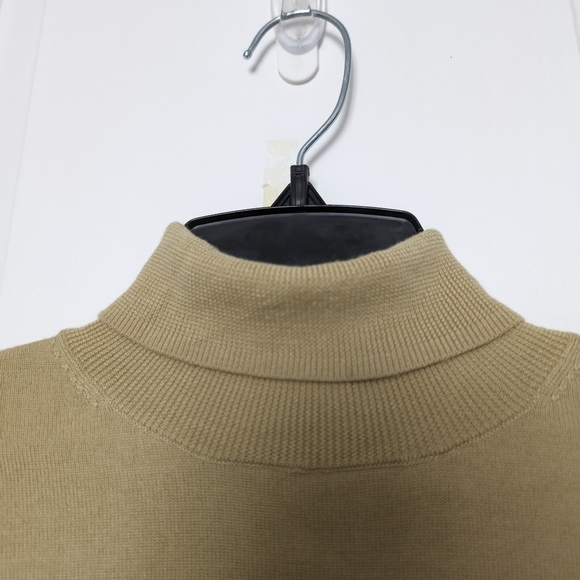 2 Wilfred Sweaters XS - Picture 3 of 11